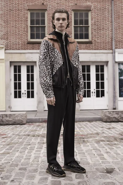 Look 36